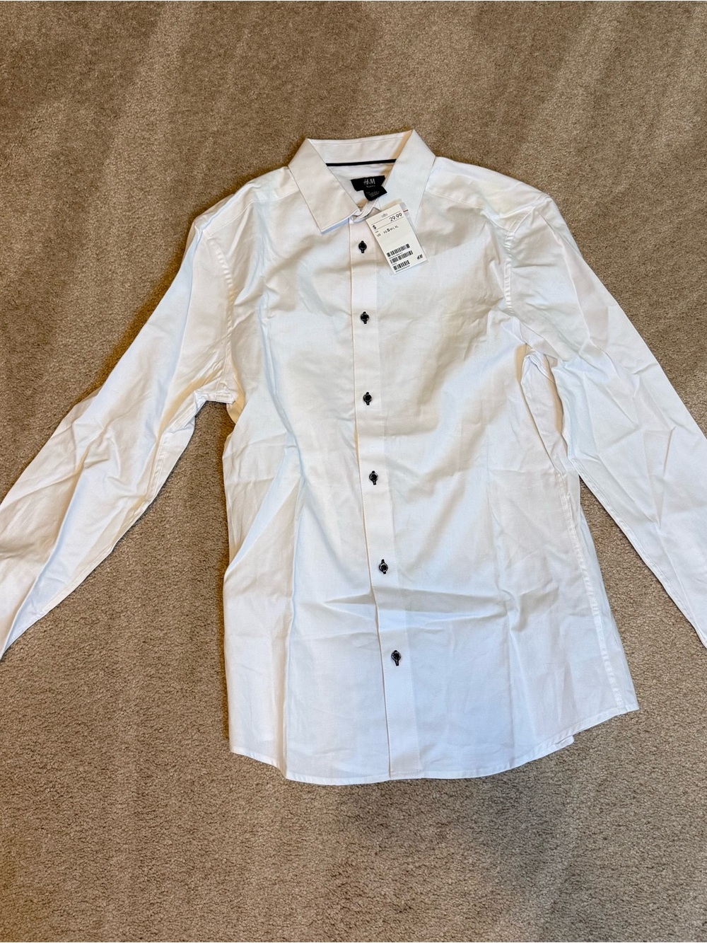 H&M Men's White Long-Sleeve Button Shirt